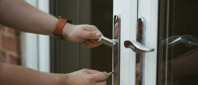 24 hour key locksmith Poway