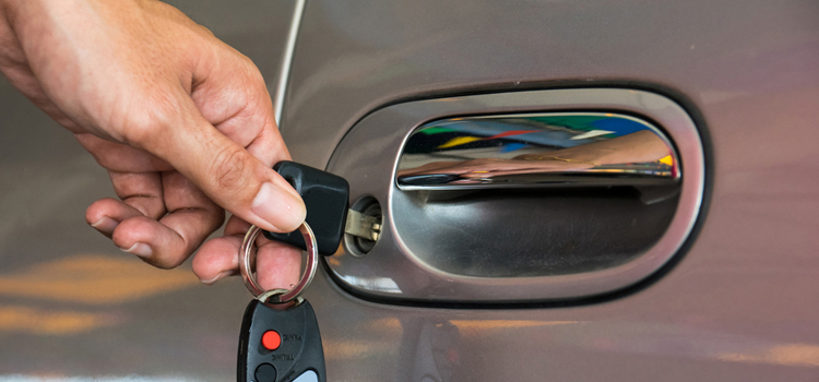 Car door lock repair in Poway